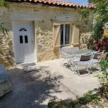Logis Les 3 Chais * Saint-Sauveur (Gironde)